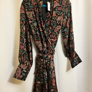 New York & Company Long Sleeve Dress in Elegant Black